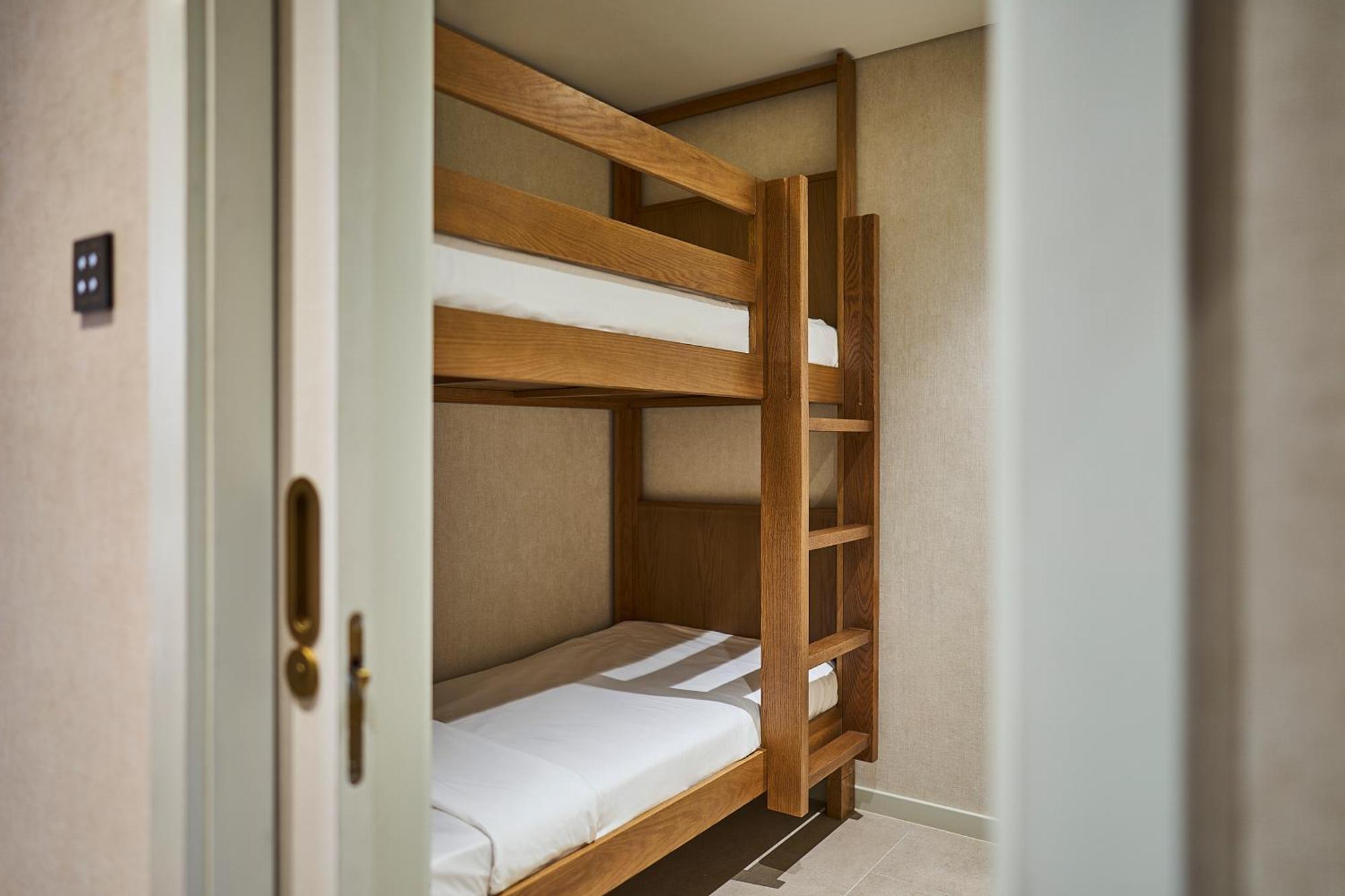 Erth Abu Dhabi Hotel Eksteriør bilde